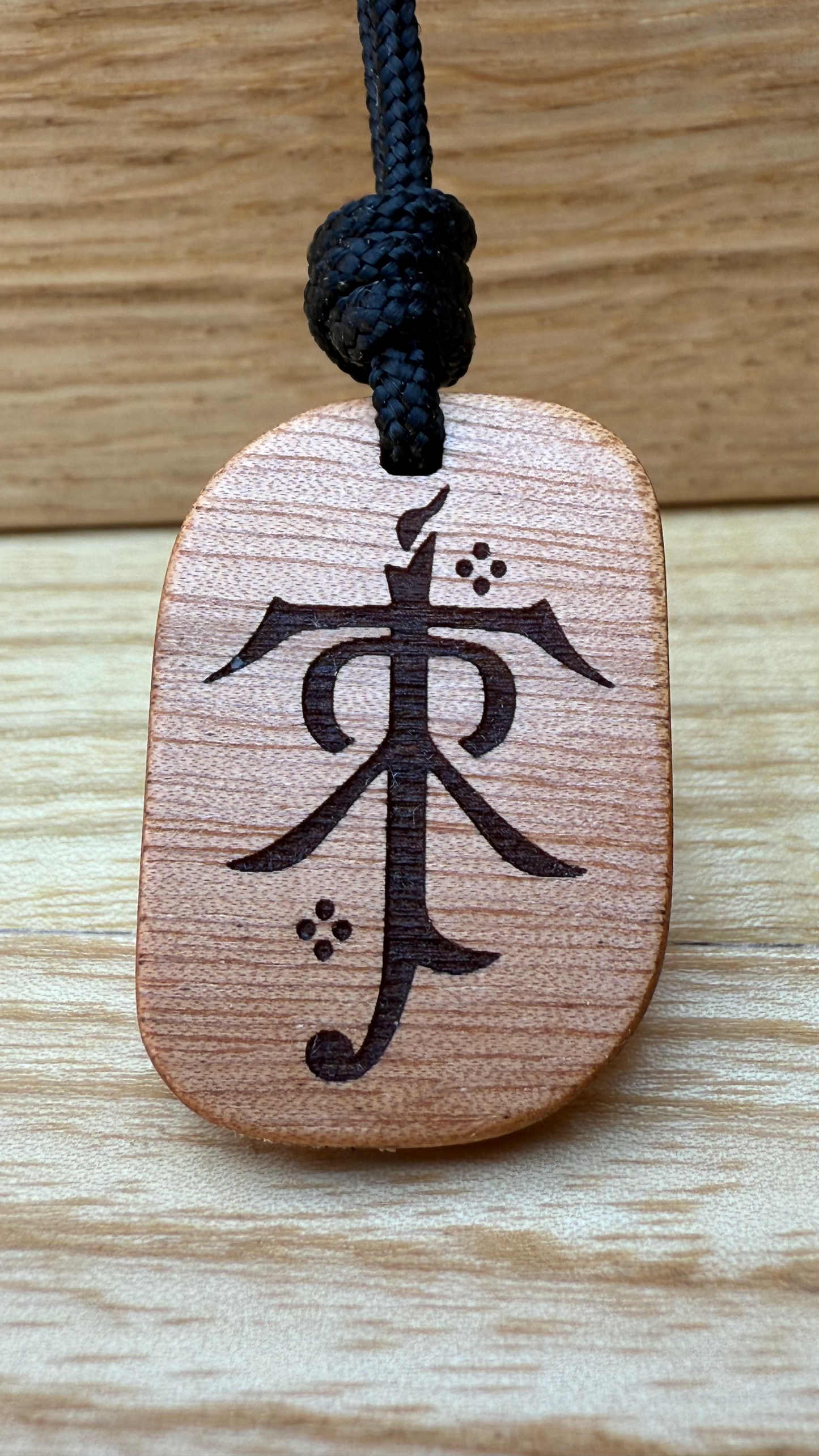 Ciondolo logo di Tolkien