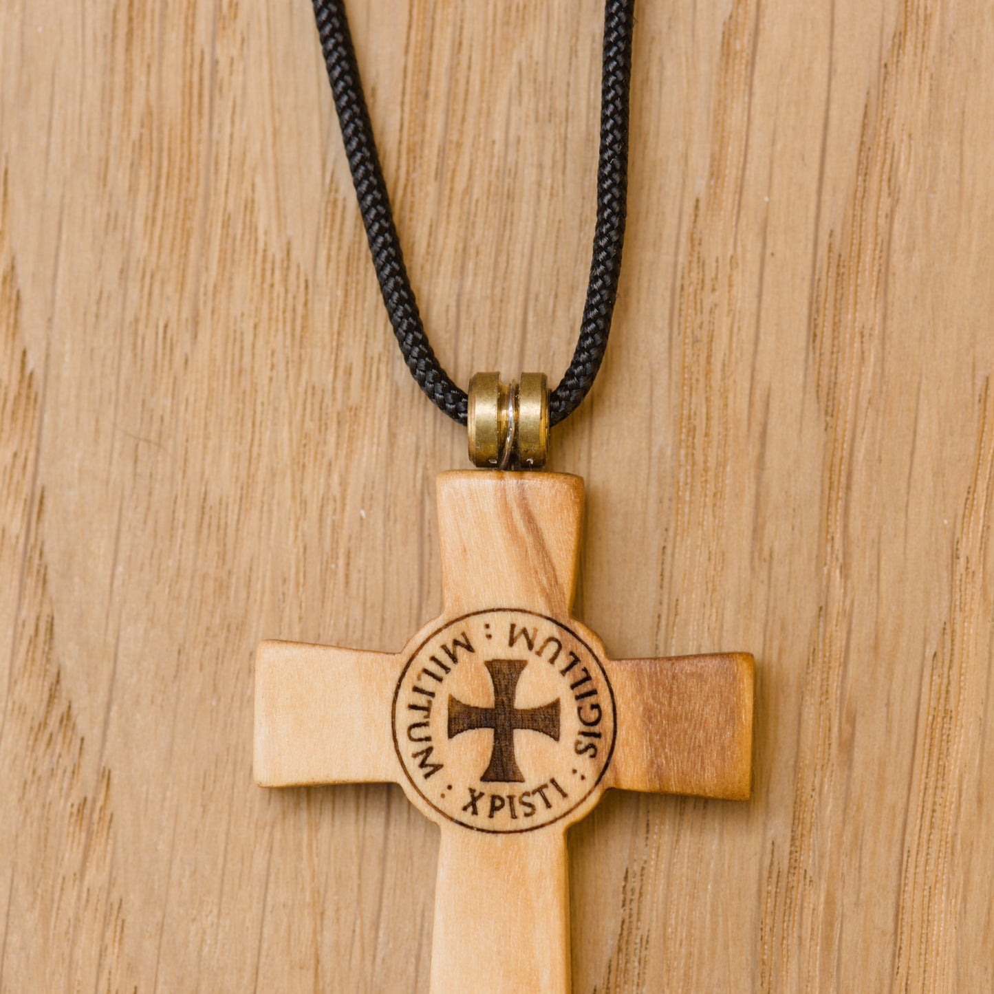 Ciondolo Croce Templare - Legno di Ulivo