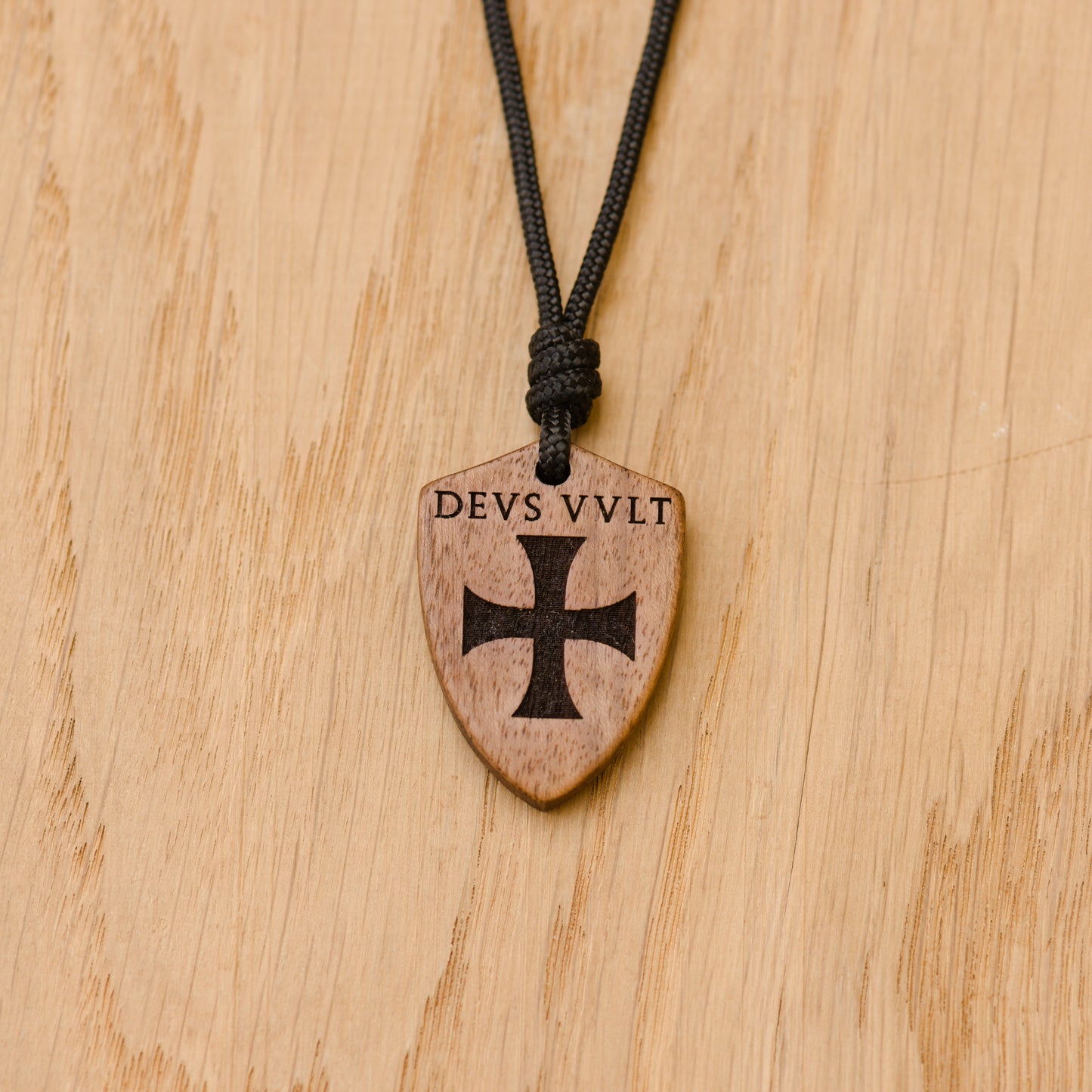 Ciondolo Scudo Templare - Deus Vult