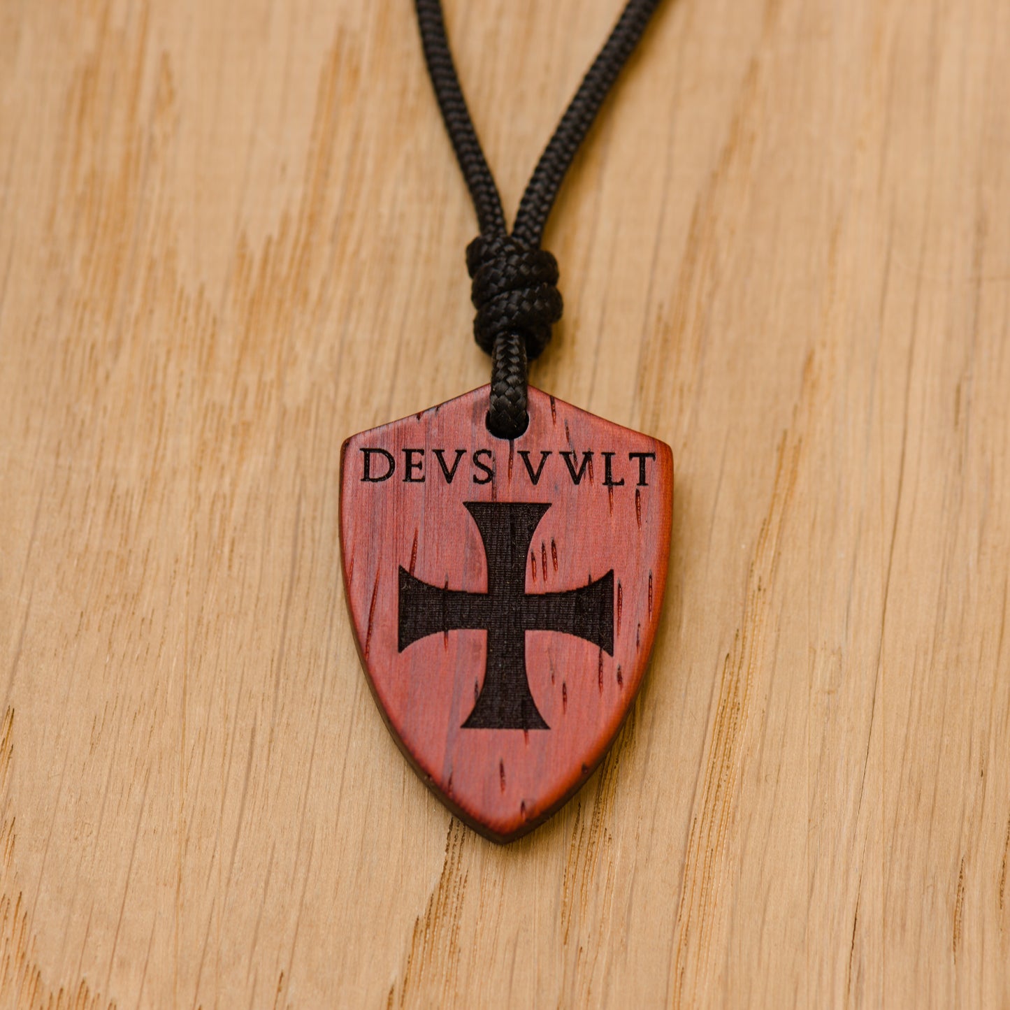 Ciondolo Scudo Templare - Deus Vult