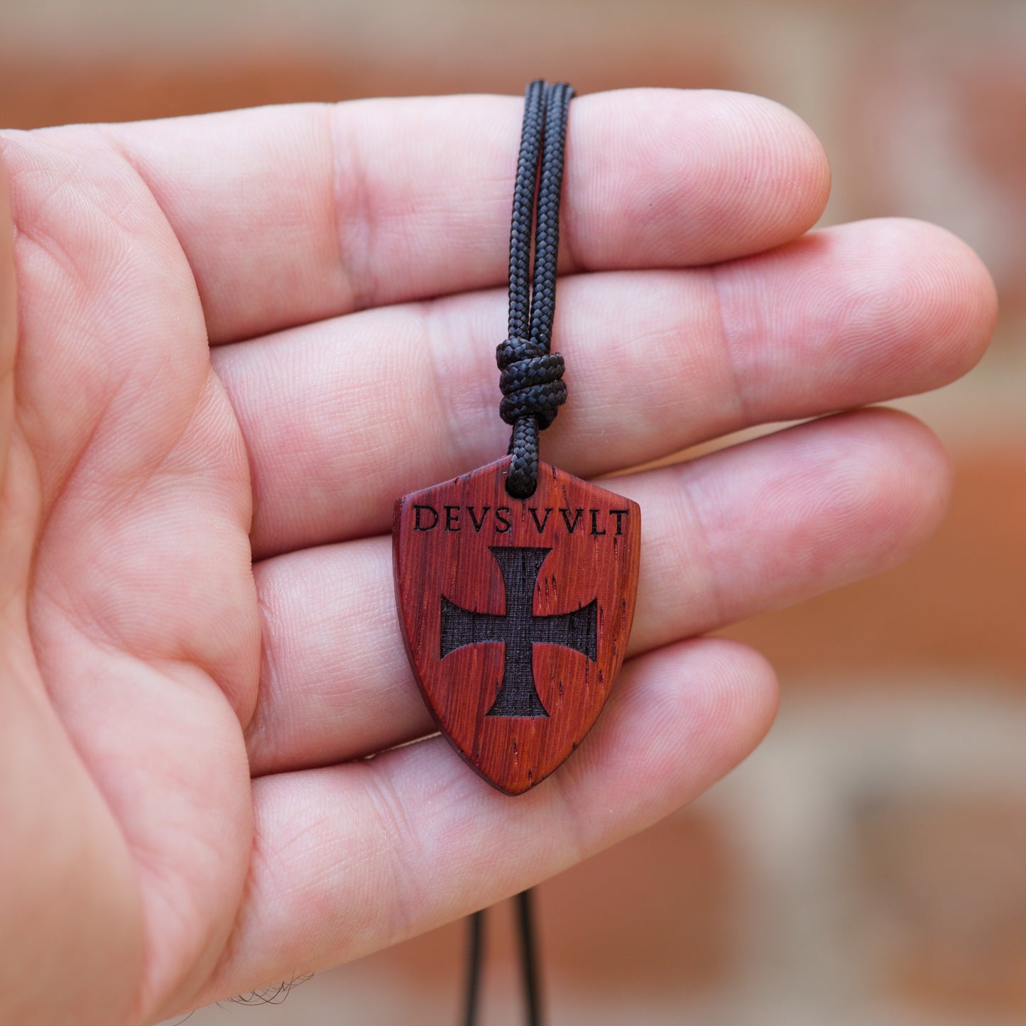 Ciondolo Scudo Templare - Deus Vult