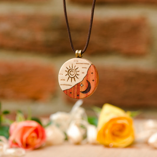 Ciondolo Sole e Luna "Sirius" in Flamed Maple e Bois de Rose
