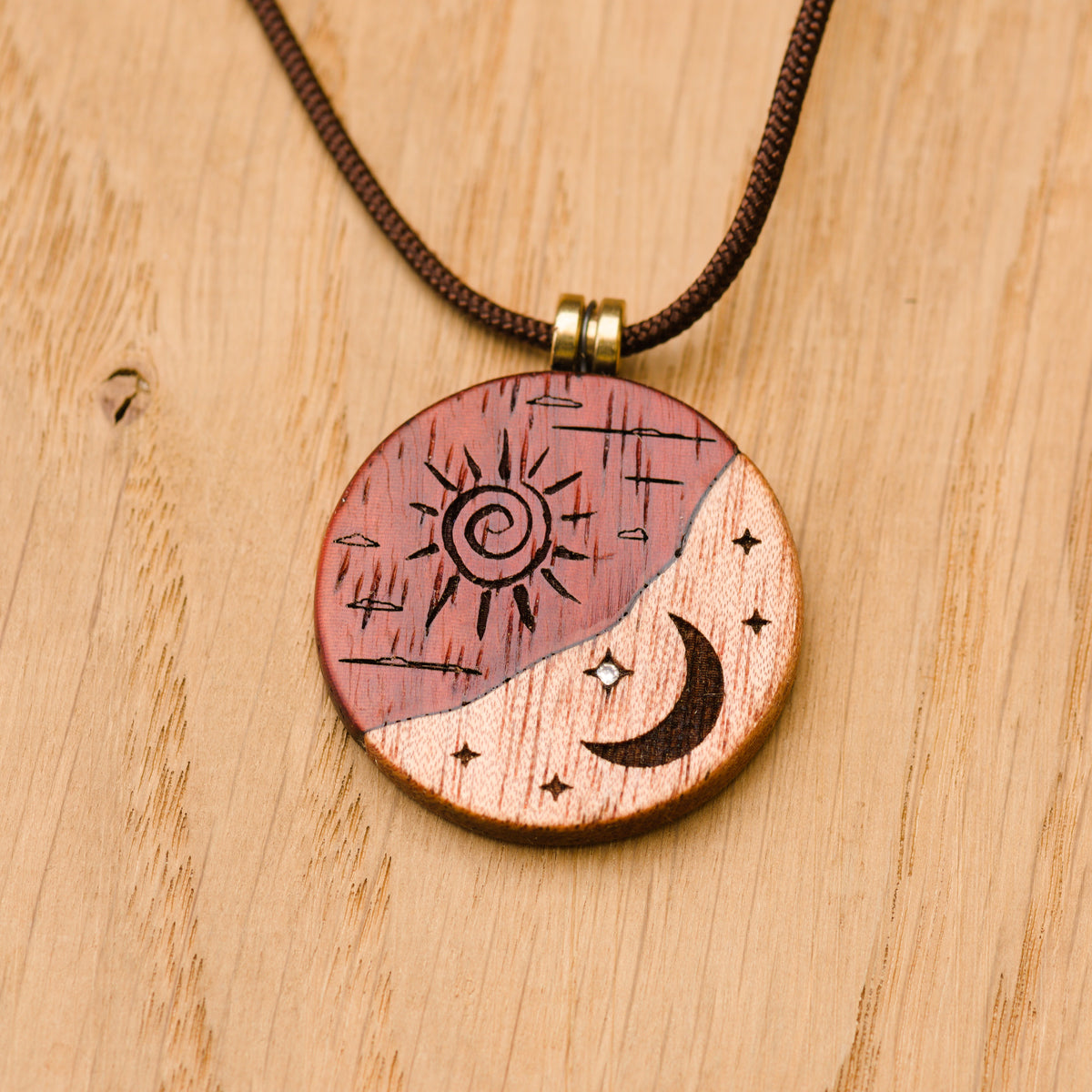 Sun and Moon Pendant “Sirius” in Okoumè and Padauk