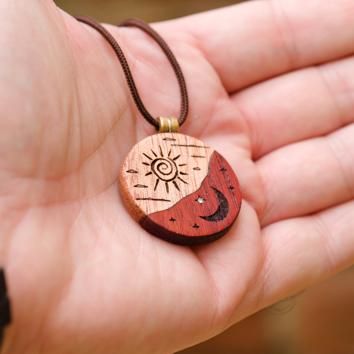 Sun and Moon Pendant “Sirius” in Okoumè and Padauk