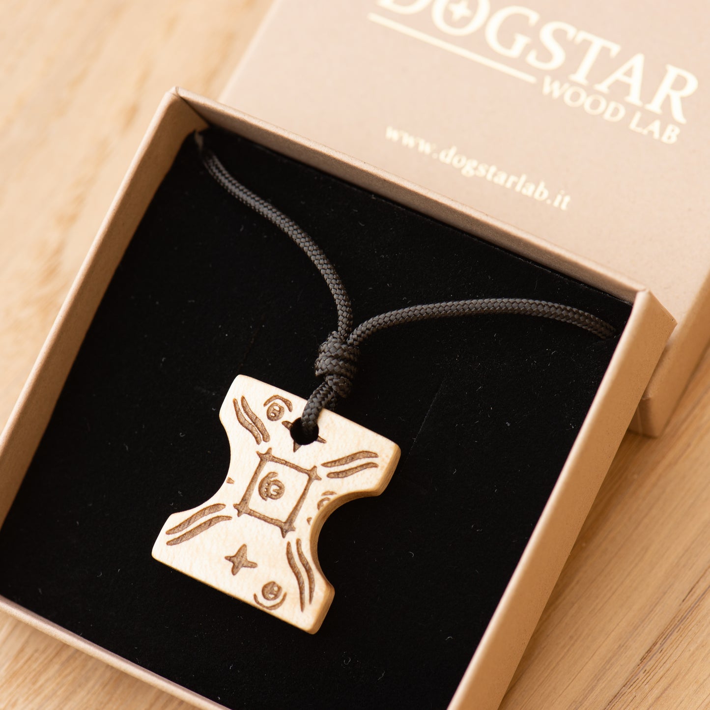 ciondolo-frammento-di-japor-box-dogstar
