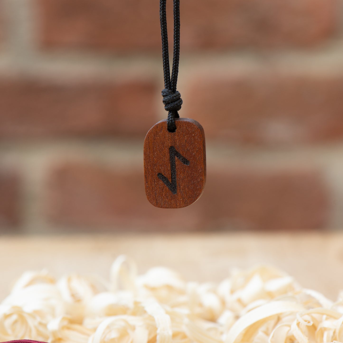 Eihwaz Rune Amulet – Sacred Tree, Protection, Tenacity