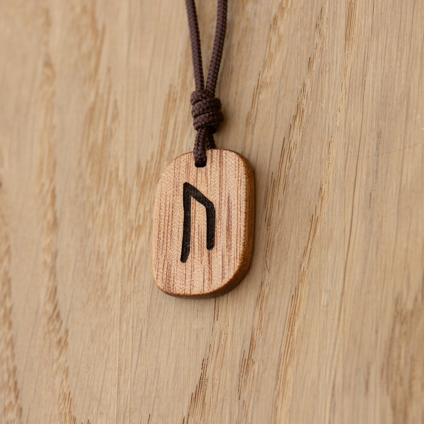 Uruz Rune Amulet – Courage, Vital Force, Healing