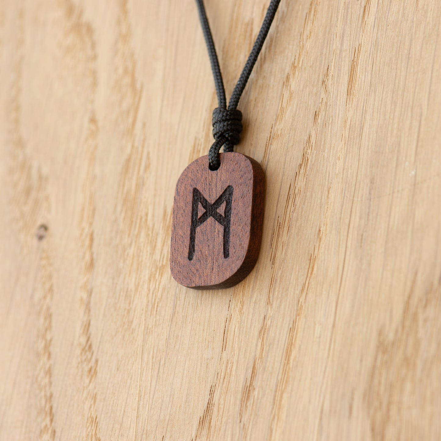 Mannaz Rune Amulet – Humanity, Awareness & Cooperation
