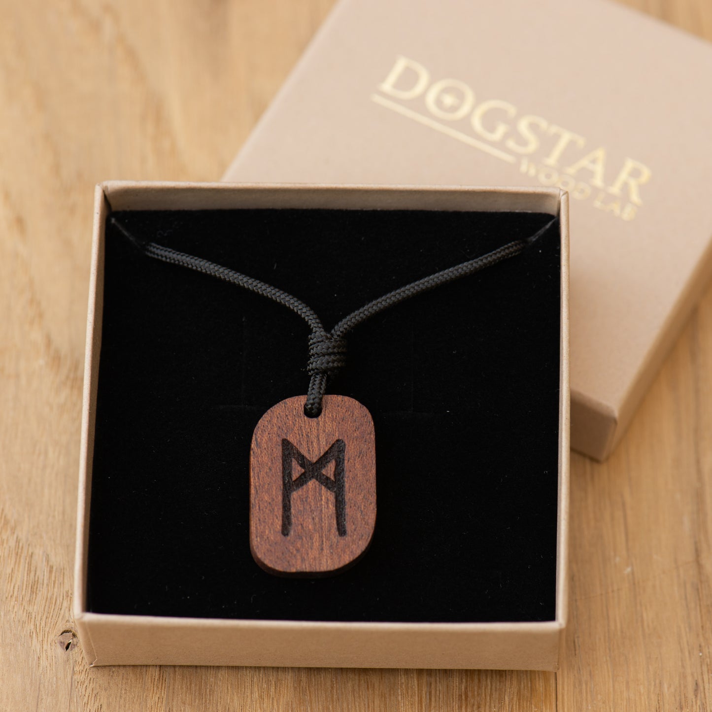 Mannaz Rune Amulet – Humanity, Awareness & Cooperation