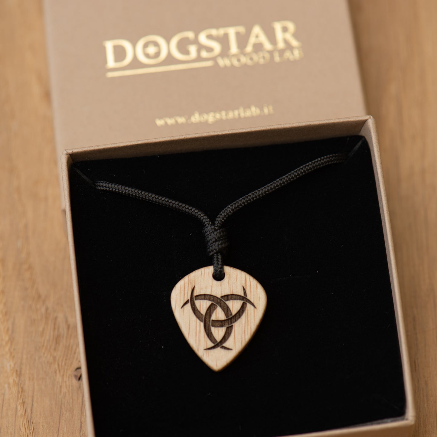 Pick Pendant "Limelight" - Swamp Ash