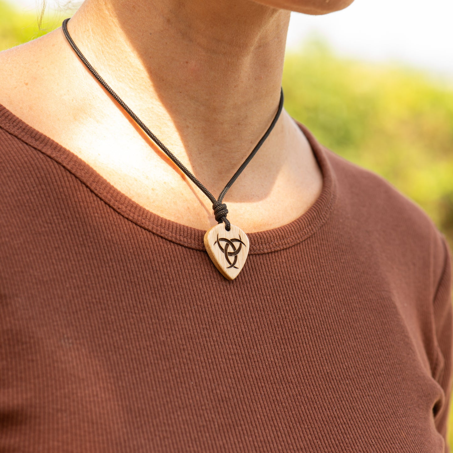 Pick Pendant "Limelight" - Swamp Ash