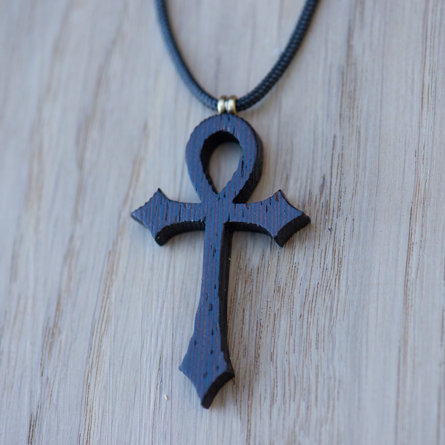 Ciondolo Ankh Gotica – Legno di Wengè