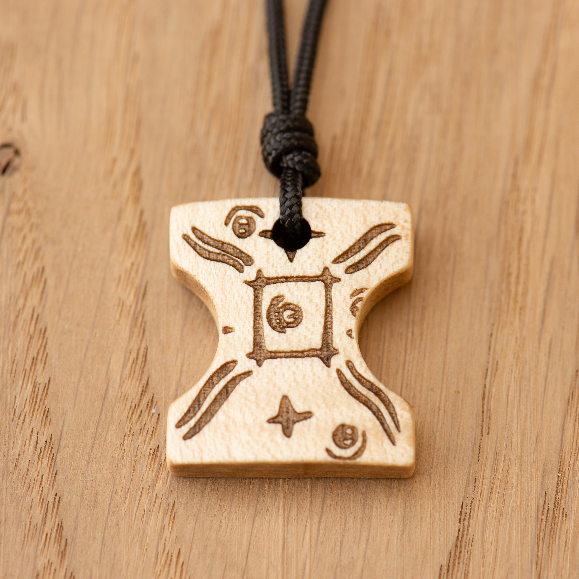 japor-snippet-pendant-in-flamed-maple