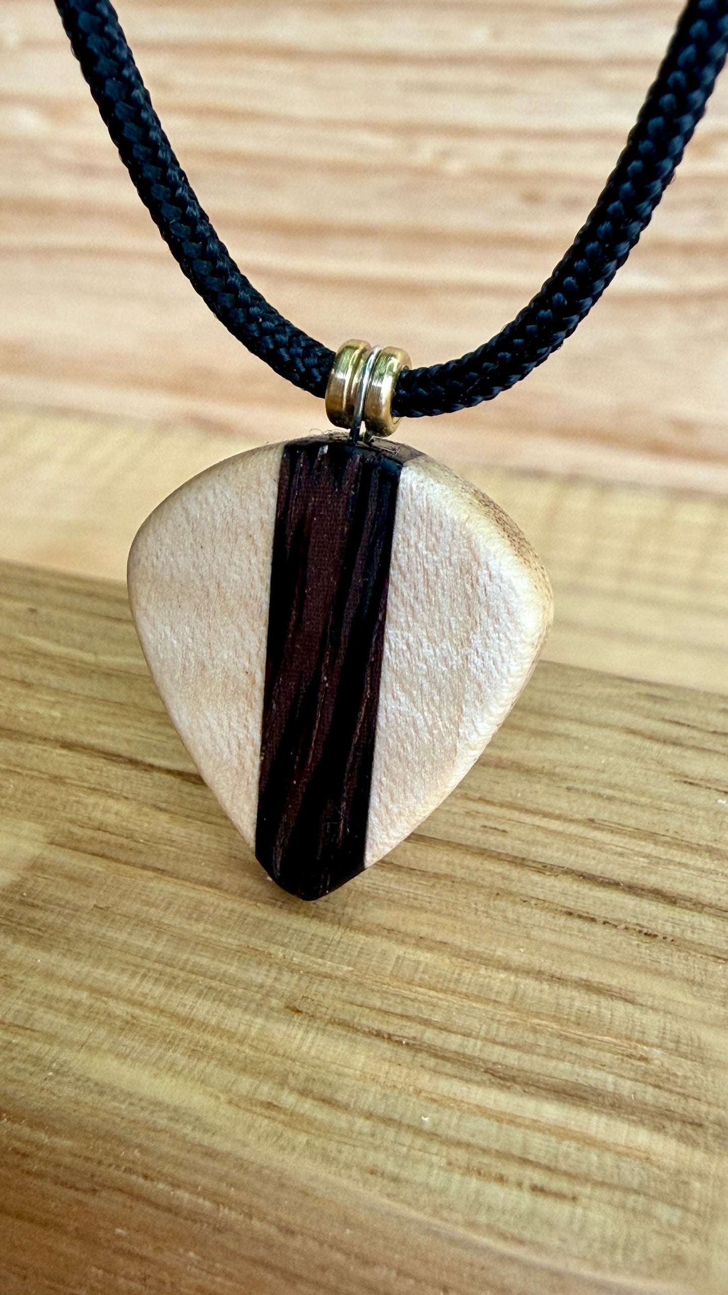 Dogstar Pick "Forma e Sostanza" - Flamed Maple/Wengè Edition