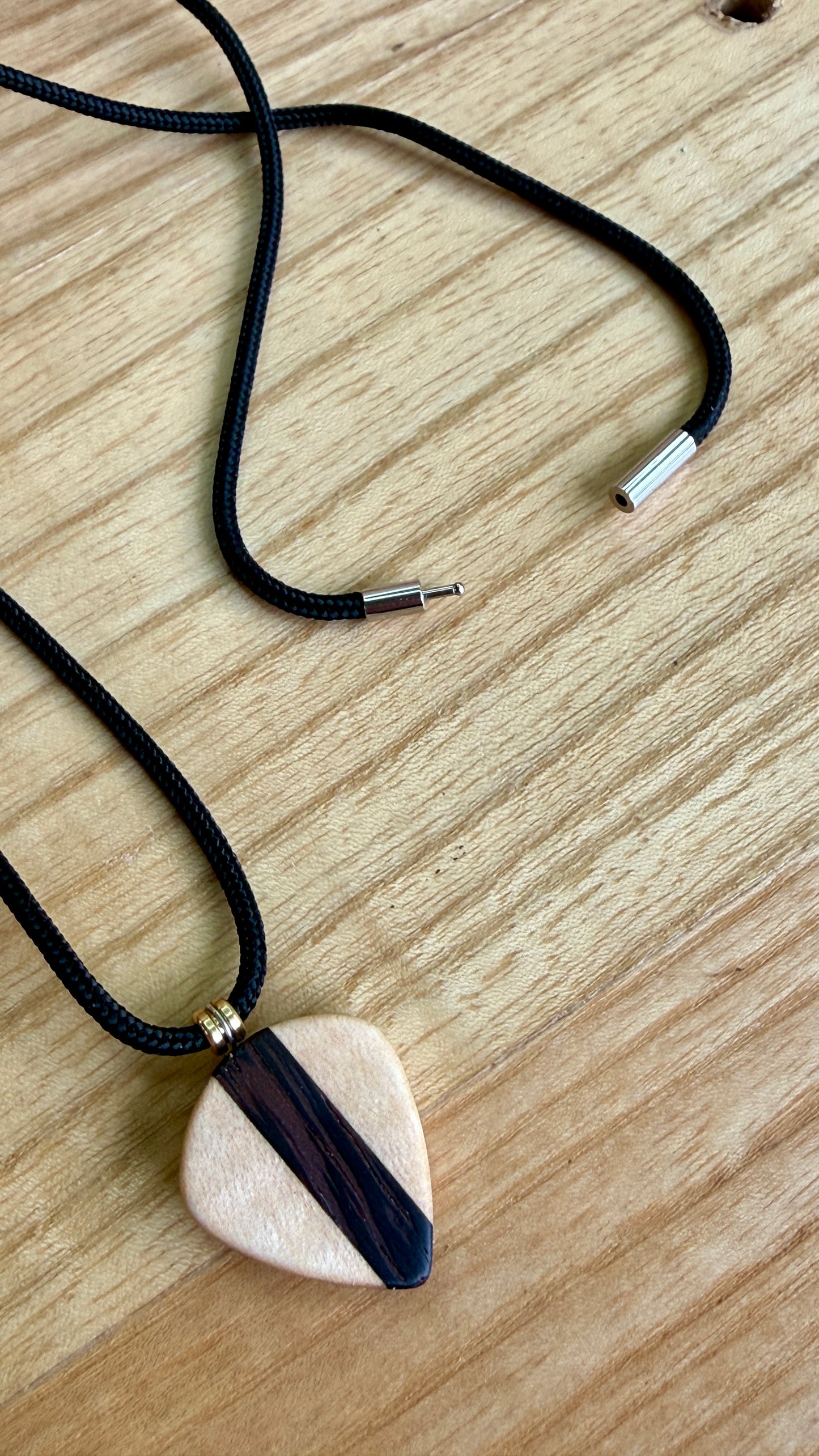 Dogstar Pick "Forma e Sostanza" - Flamed Maple/Wengè Edition