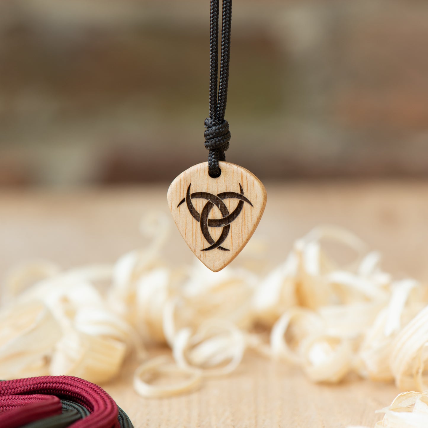 Pick Pendant "Limelight" - Swamp Ash